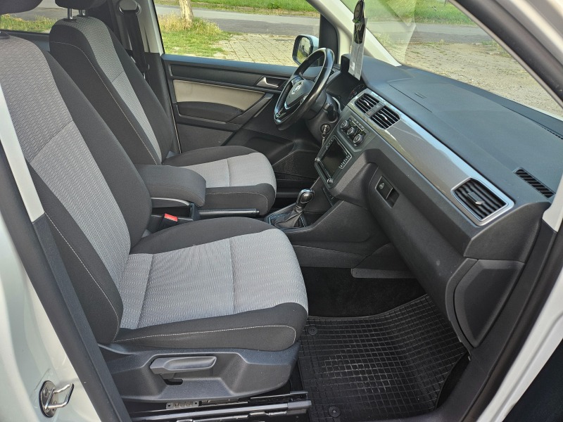 VW Caddy 2.0 TDI, снимка 8 - Автомобили и джипове - 46030794