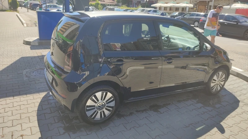 VW Up E-up Style 36.8Kwh, снимка 4 - Автомобили и джипове - 48132434