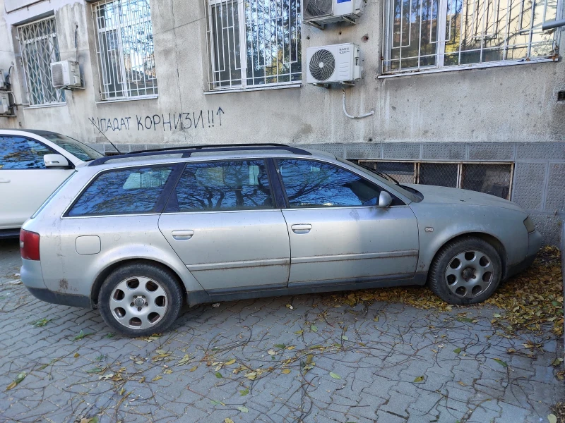 Audi A6 2.5 TDI, снимка 2 - Автомобили и джипове - 47912349