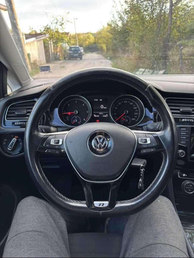 VW Golf, снимка 4 - Автомобили и джипове - 49539495