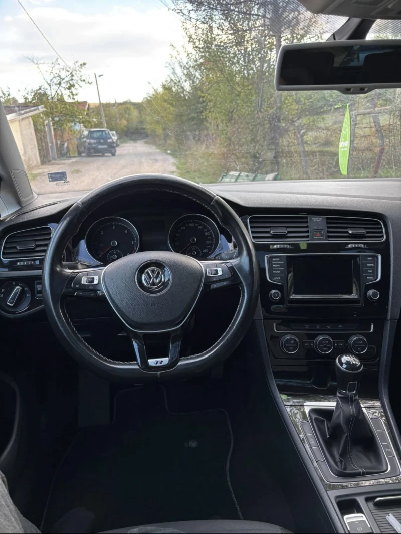 VW Golf, снимка 7 - Автомобили и джипове - 49539495