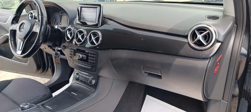 Mercedes-Benz B 180 EXECUTIVE, снимка 13 - Автомобили и джипове - 51638021