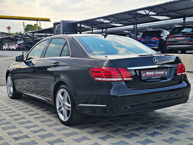 Mercedes-Benz E 350 ! AMG/4MAT/GERMAN/DIST/ОБДУХ/AMBIENT/HARMAN/LIZING, снимка 7 - Автомобили и джипове - 51131524