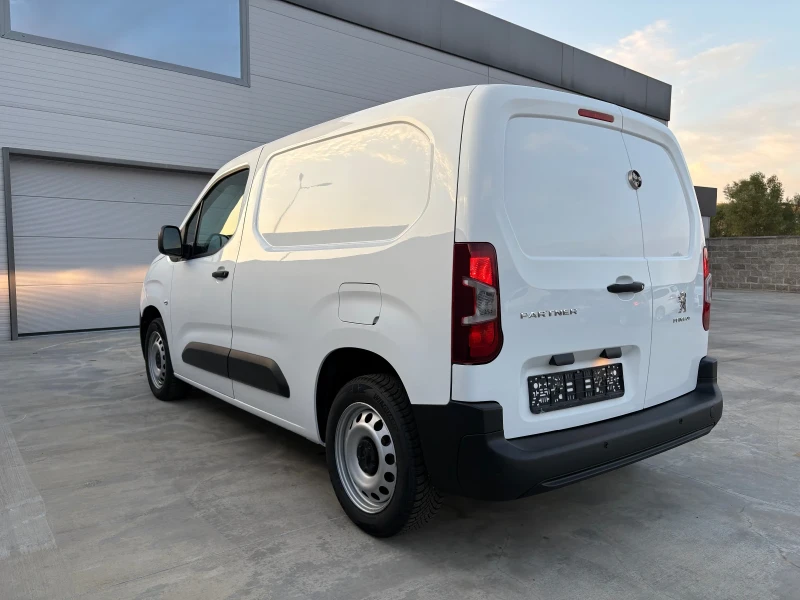 Peugeot Partner, снимка 5 - Автомобили и джипове - 51450944
