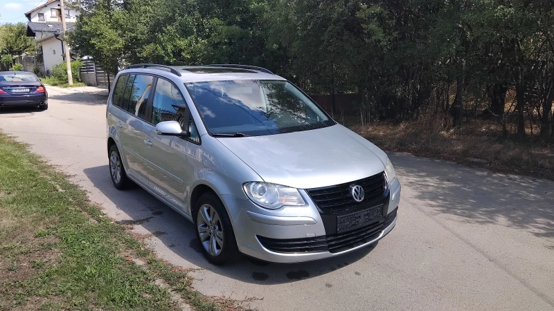 VW Touran 1.9tdi DSG, снимка 3 - Автомобили и джипове - 52515587