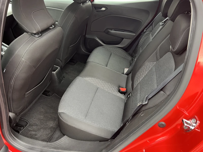 Renault Clio Evolution/1.6 HYBRID/140k.c./E-TECH AT/ГАРАНЦИЯ, снимка 12 - Автомобили и джипове - 52671690