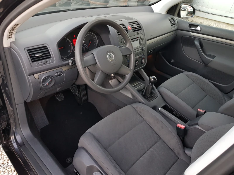 VW Golf 1.9 TDI - 105 к.с. BKC ЛИЗИНГ, снимка 9 - Автомобили и джипове - 52710374