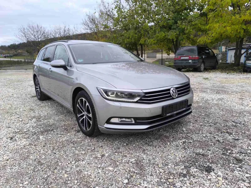 VW Passat 2.0TDI Digital Dist Full LED Панорама 360* Камери, снимка 2 - Автомобили и джипове - 53051976