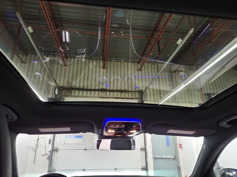 Mercedes-Benz C 300 4MATIC* DISTRONIC* 360CAM* AUTO-PARKING* PANOROOF*, снимка 14 - Автомобили и джипове - 53152603