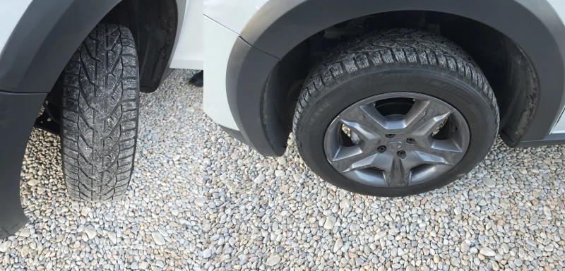 Dacia Sandero STEPWAY 1.5DCI/BRAVE SPECIAL EDITION/, снимка 14 - Автомобили и джипове - 53168385