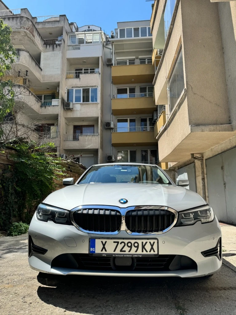 BMW 318, снимка 12 - Автомобили и джипове - 55269677