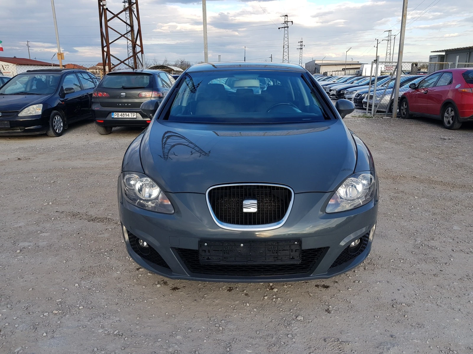 Seat Leon 1.4 бензин 6 скорости ЛИЗИНГ - изображение 2