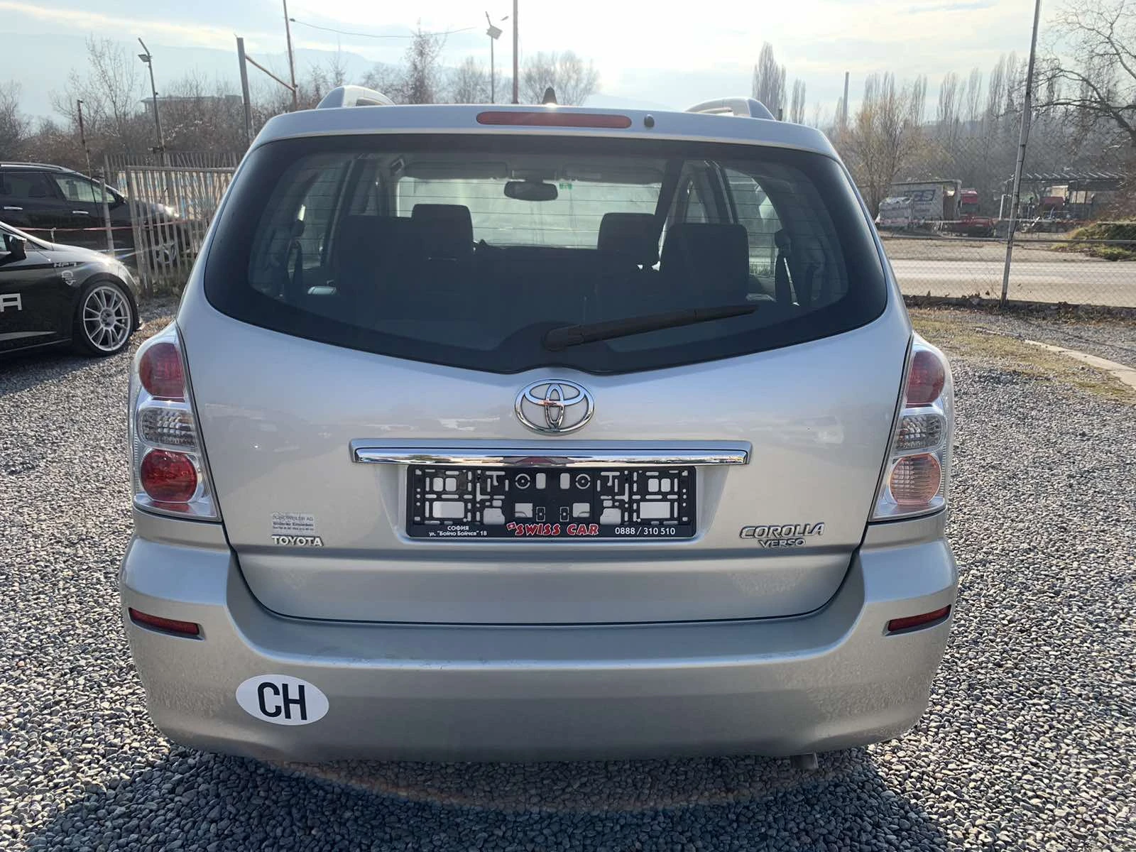 Toyota Corolla verso 1.8/147 - изображение 5