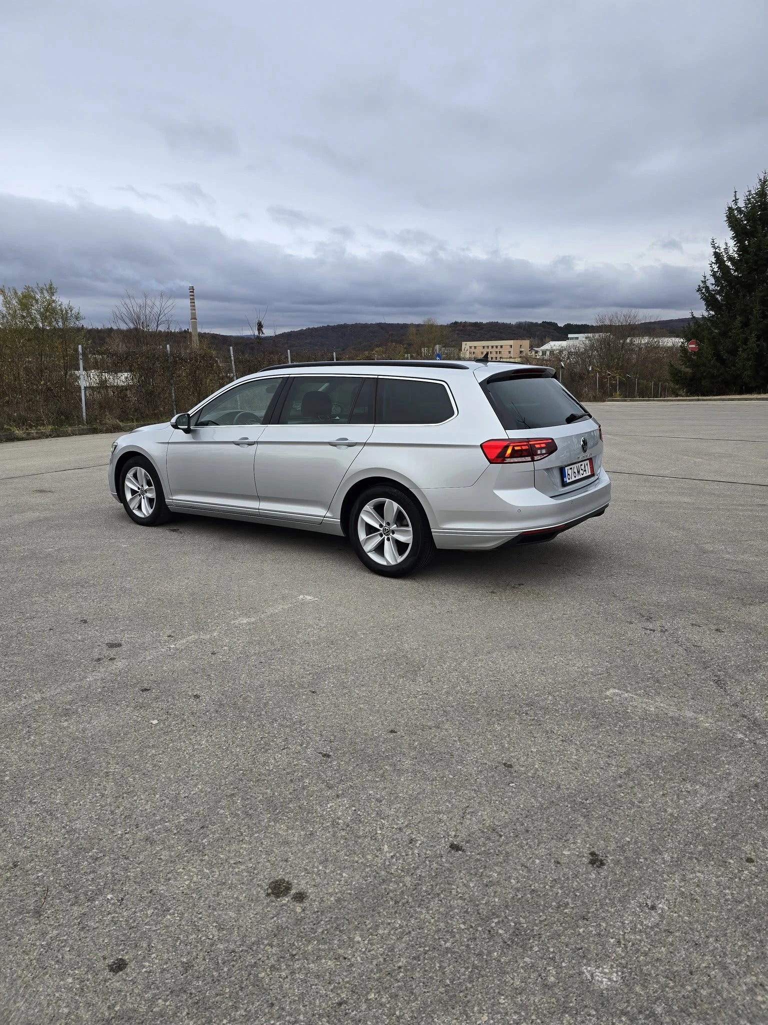 VW Passat 4Motion* 200hp*  - изображение 2