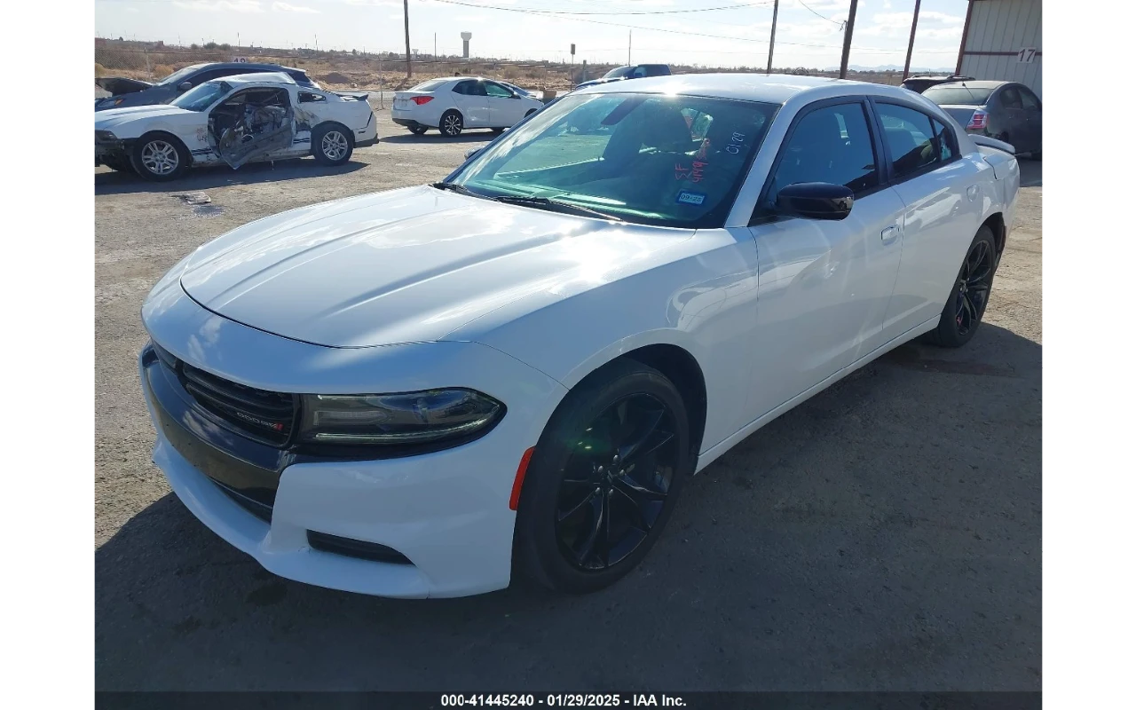 Dodge Charger 3.6L SXT RWD * Отлична за газ * Лизинг - изображение 3