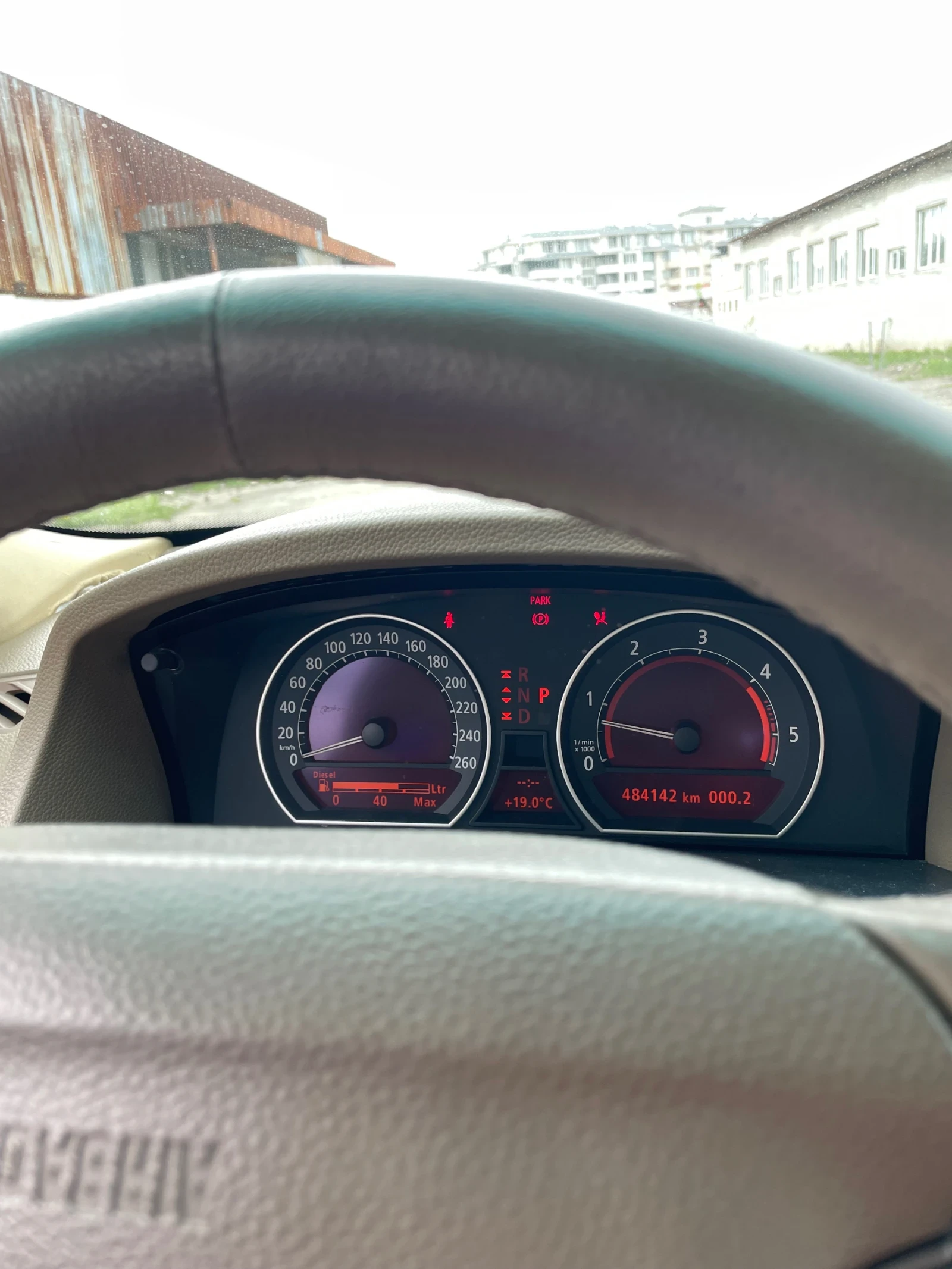 BMW 730  - изображение 7