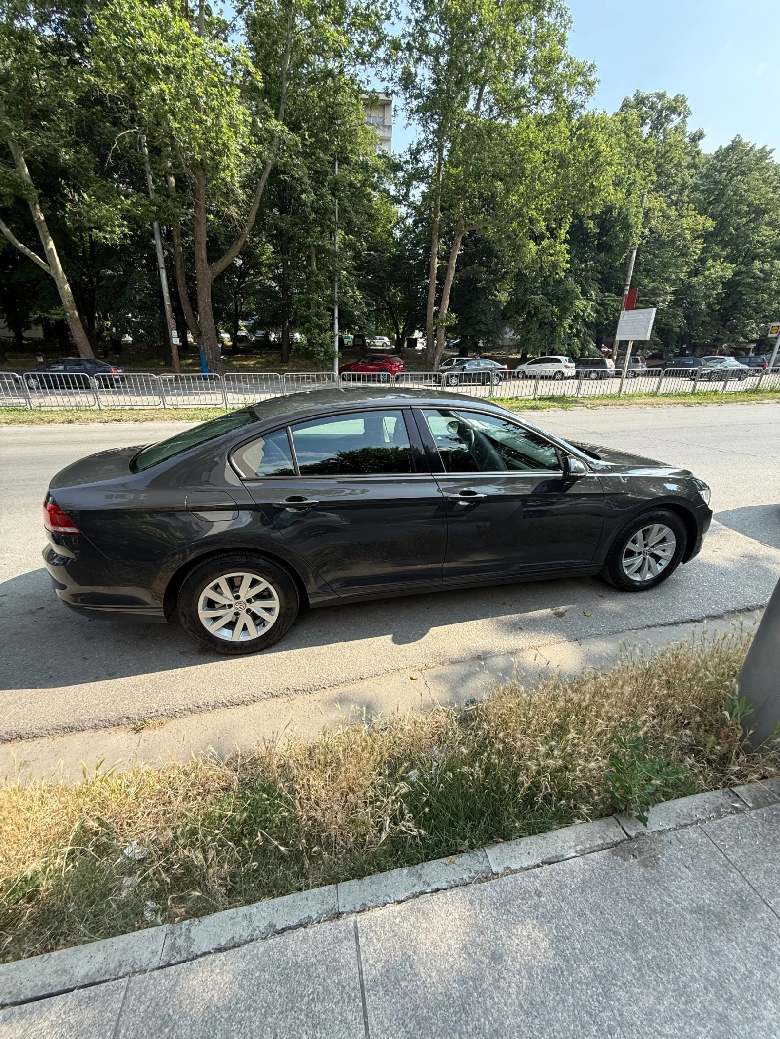 VW Passat  - изображение 5