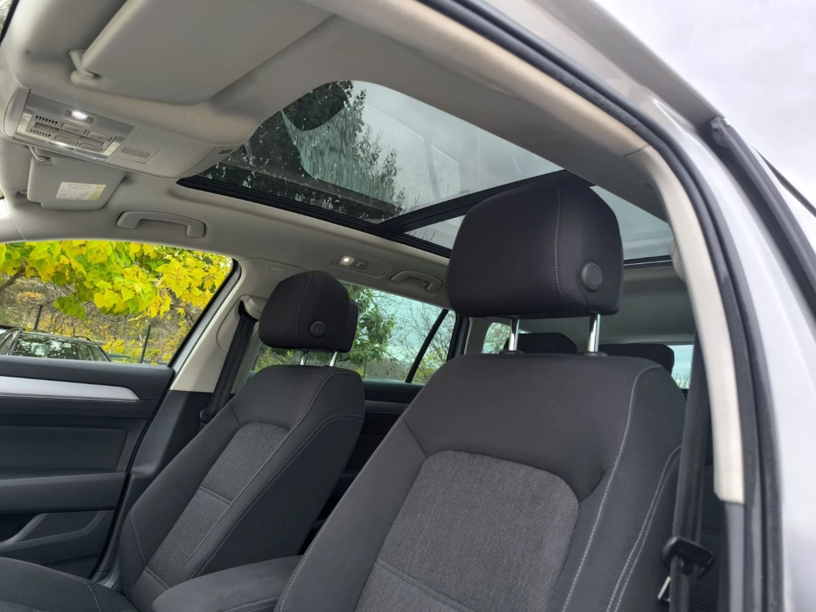 VW Passat 2.0TDI Digital Dist Full LED �������� 360* ������ | Mobile.bg � ����������� 14