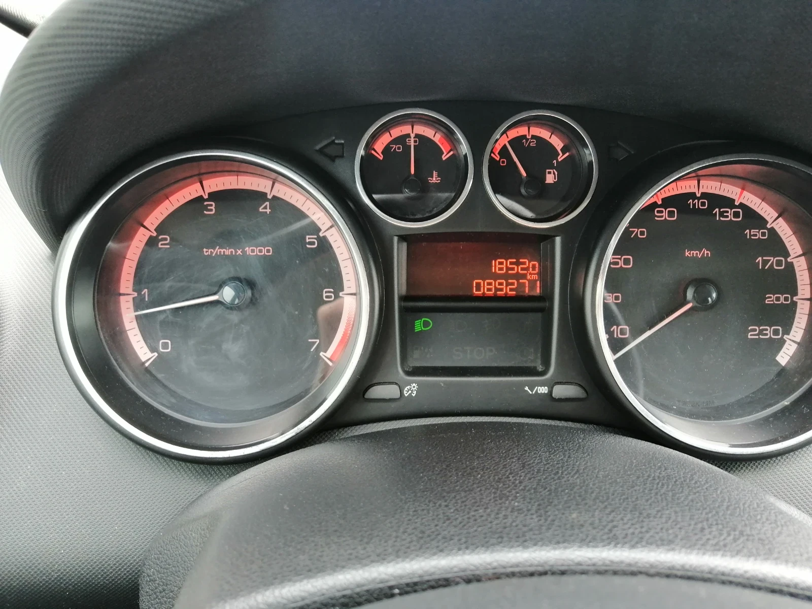 Peugeot 308  - изображение 6