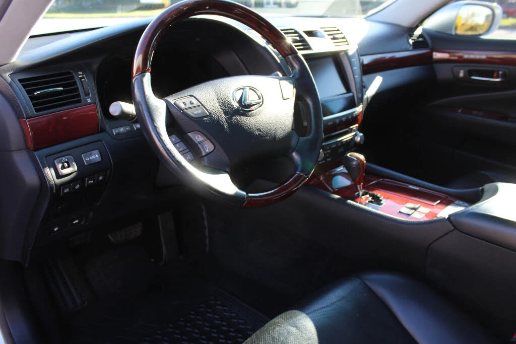 Lexus LS 460 MEMORY* MARK LEV* ШИБИДАХ* КАМЕРА* ПОДГРЕВ - изображение 9