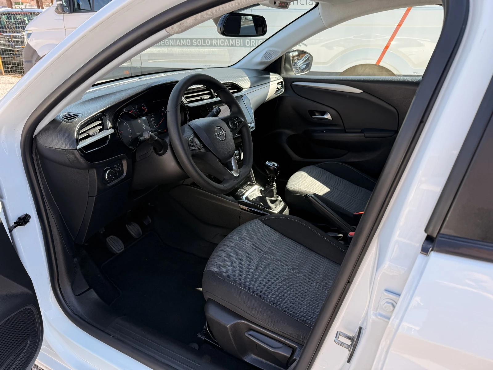 Opel Corsa 1.5D NAVI;TUV;COC;GERMANY, снимка 9 - Автомобили и джипове - 53843495