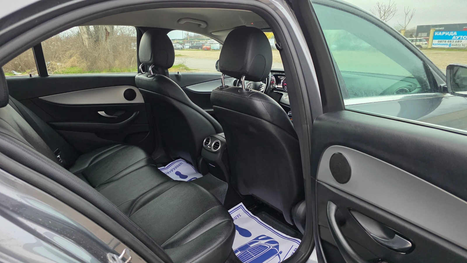 Mercedes-Benz E 220 ТОП ЦЕНА/AMG, снимка 13 - Автомобили и джипове - 53939998