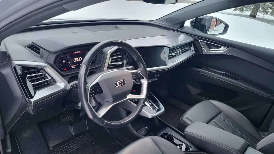 Audi E-Tron * 50 quattro * ПАНО * KEYLESS * ПОДГРЕВИ * CARFAX, снимка 8 - Автомобили и джипове - 54060783