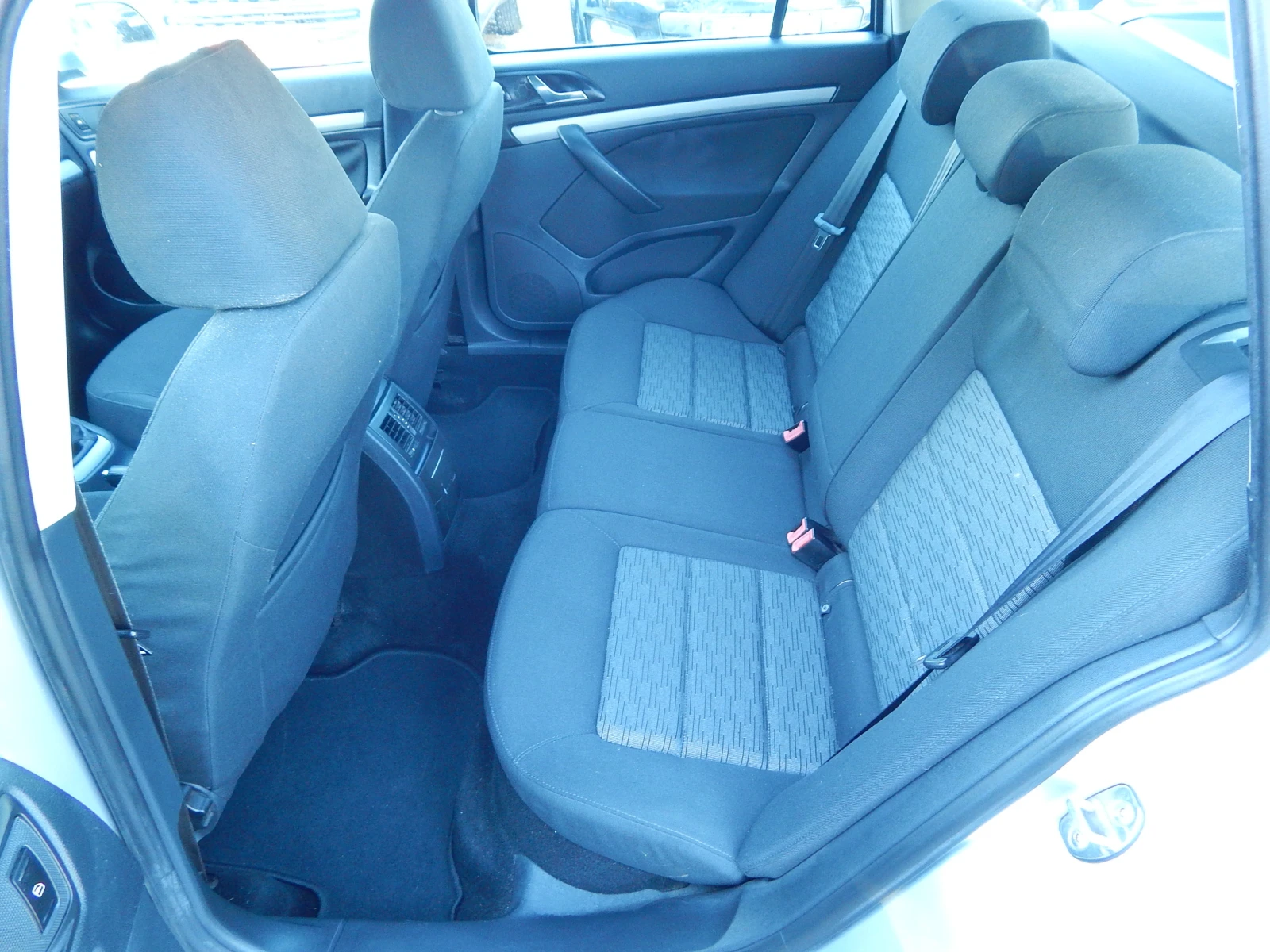 Skoda Octavia 1.6i* 102k* 175000km.* , снимка 15 - Автомобили и джипове - 54428595