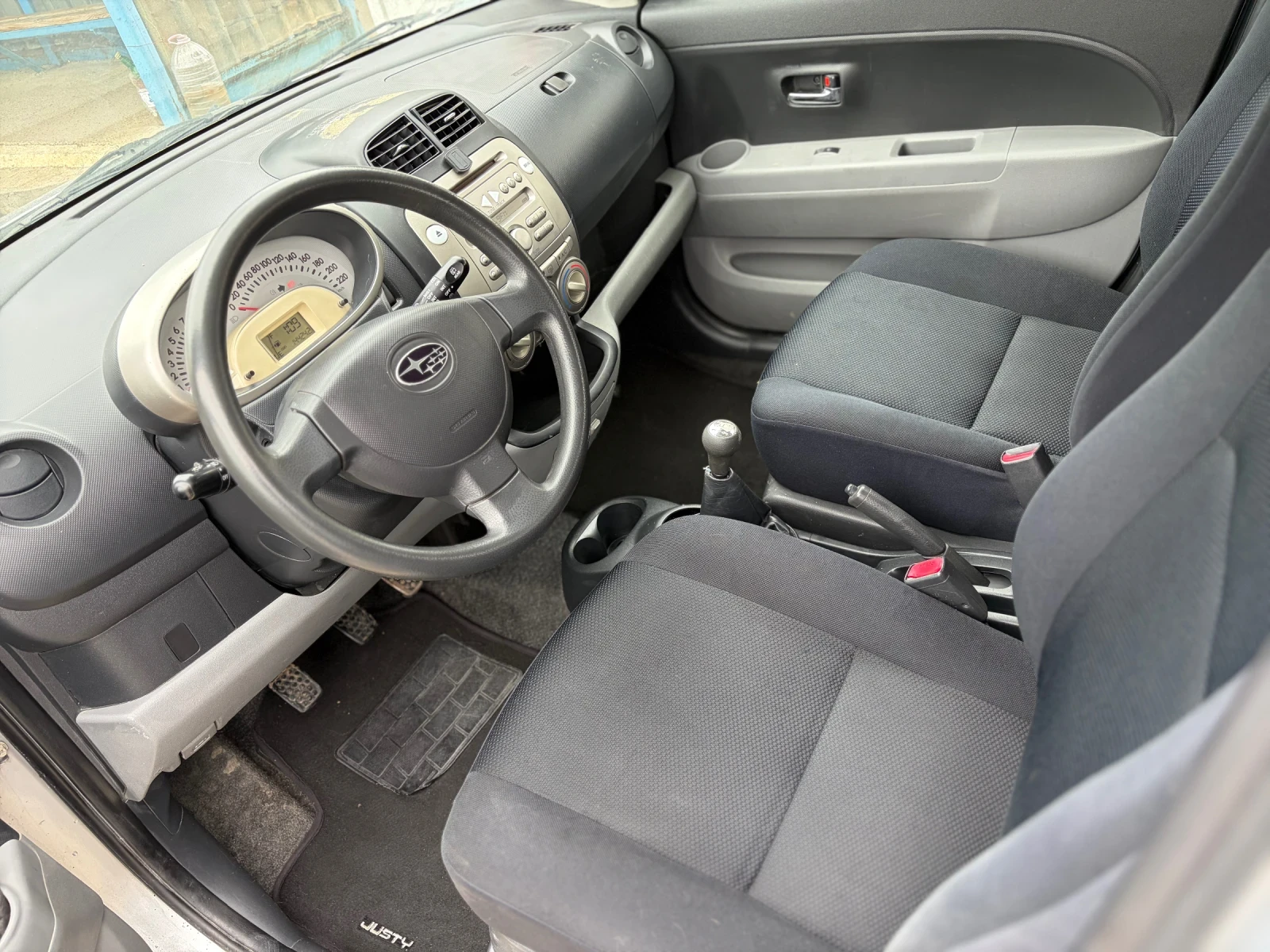 Subaru Justy 1.0i* Бензин-Газ(BRC)* Климатик* Италия, снимка 8 - Автомобили и джипове - 54797501