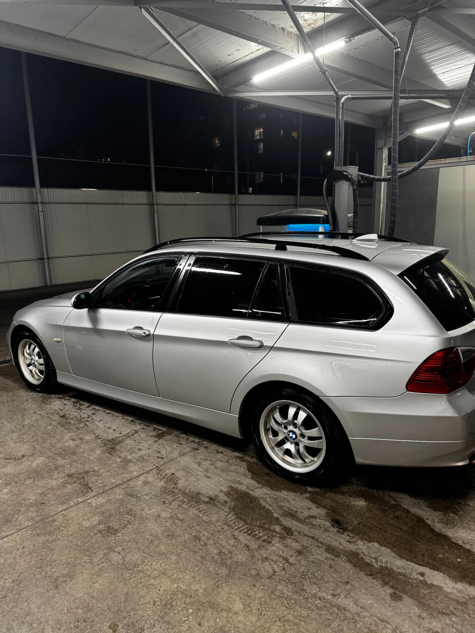 BMW 320, снимка 4 - Автомобили и джипове - 55905651