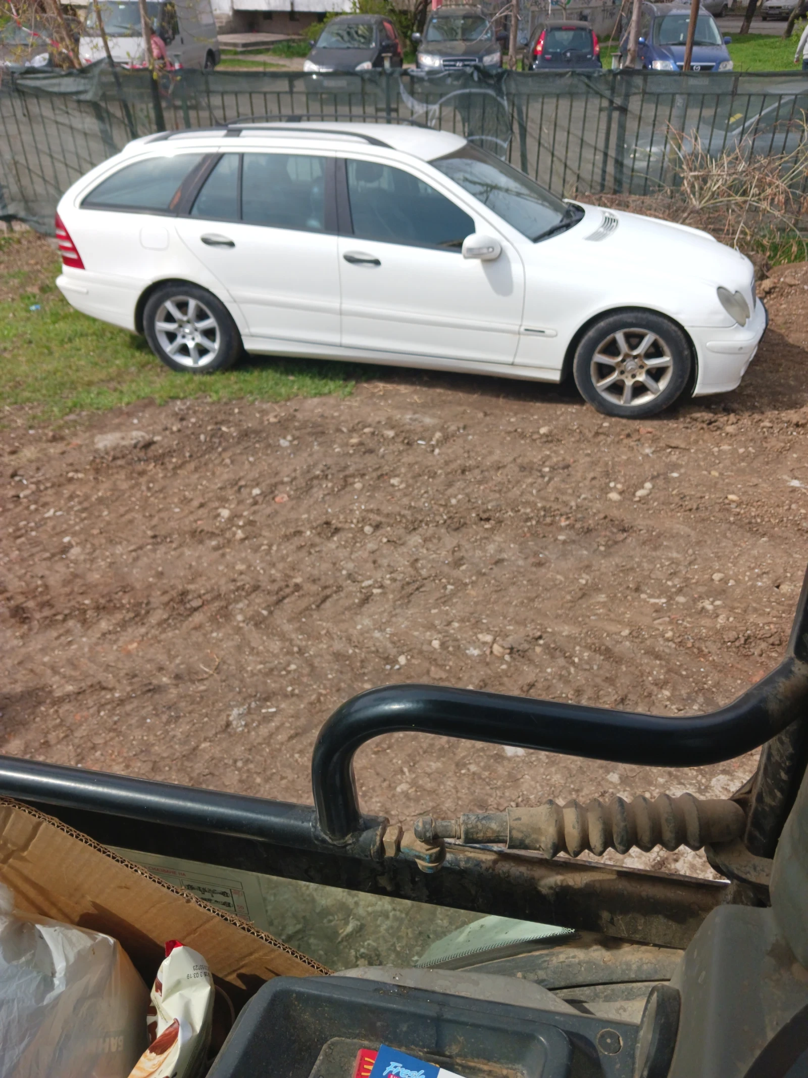 Mercedes-Benz 220, снимка 3 - Автомобили и джипове - 56691661
