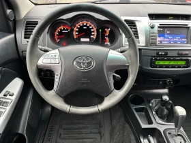 Toyota Hilux 3.0 D-4D AUTOMATIC , снимка 10