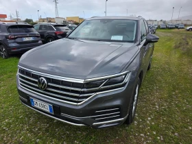 VW Touareg 3.0 TDI Elegance, снимка 2