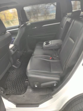 Toyota Highlander XLE 3.5 Хибрид 7+ 1, снимка 7