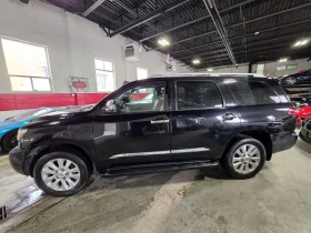 Toyota Sequoia * 4WD Platinum 5.7L * CARFAX * 7 МЕСТА, снимка 2