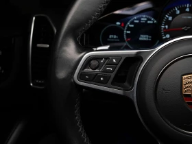 Porsche Cayenne * PREMIUM PLUS | PANO | BOSE | 20 IN * CARFAX * , снимка 12