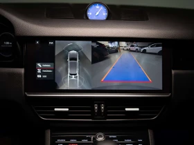 Porsche Cayenne * PREMIUM PLUS | PANO | BOSE | 20 IN * CARFAX * , снимка 16