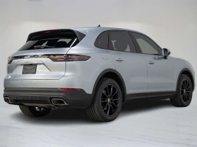 Porsche Cayenne * PREMIUM PLUS | PANO | BOSE | 20 IN * CARFAX * , снимка 4