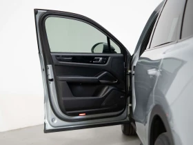 Porsche Cayenne * PREMIUM PLUS | PANO | BOSE | 20 IN * CARFAX *  | Auto.bg — изображение 9