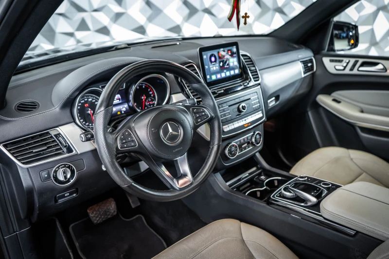 Mercedes-Benz GLS 500 4М* 7Seats* 360* Монитори* Шибедах, снимка 8 - Автомобили и джипове - 40519734