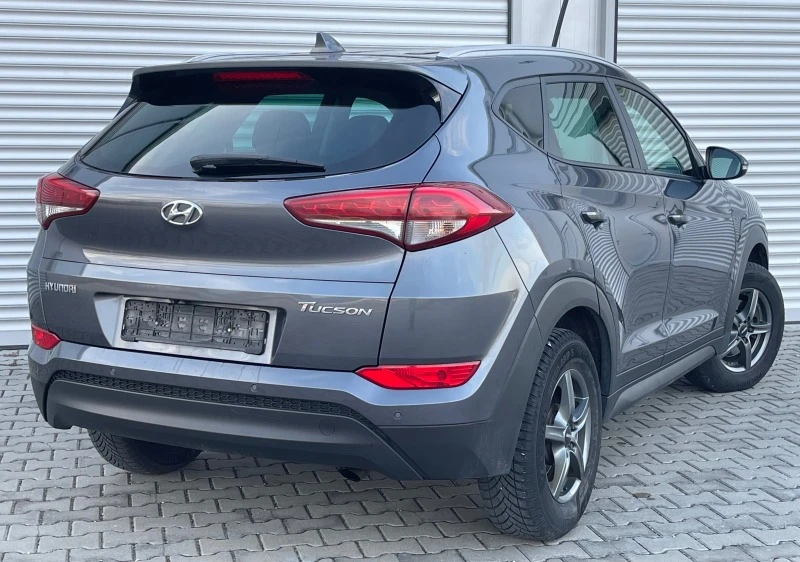 Hyundai Tucson 1, 6i 132k.c., нави, мулти, камера, борд, темпо, е, снимка 5 - Автомобили и джипове - 44462575