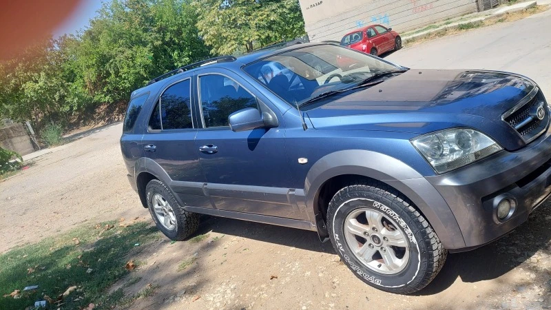 Kia Sorento, снимка 4 - Автомобили и джипове - 47503344