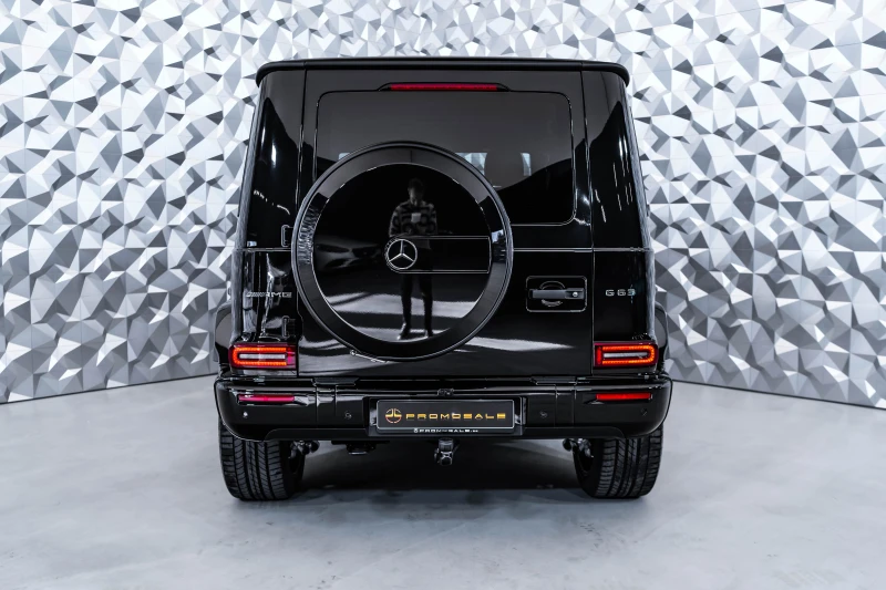 Mercedes-Benz G 63 AMG 4M+ Exclusive* Carbon* Pano* Burm* , снимка 5 - Автомобили и джипове - 47853596