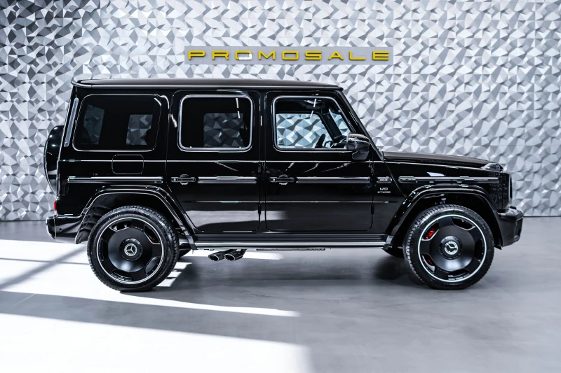 Mercedes-Benz G 63 AMG 4M+ Exclusive* Carbon* Pano* Burm* , снимка 6 - Автомобили и джипове - 47853596