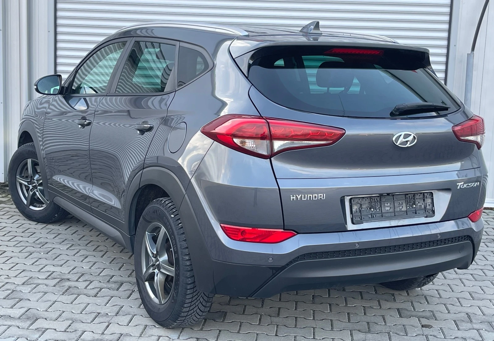 Hyundai Tucson 1, 6i 132k.c., нави, мулти, камера, борд, темпо, е - изображение 6