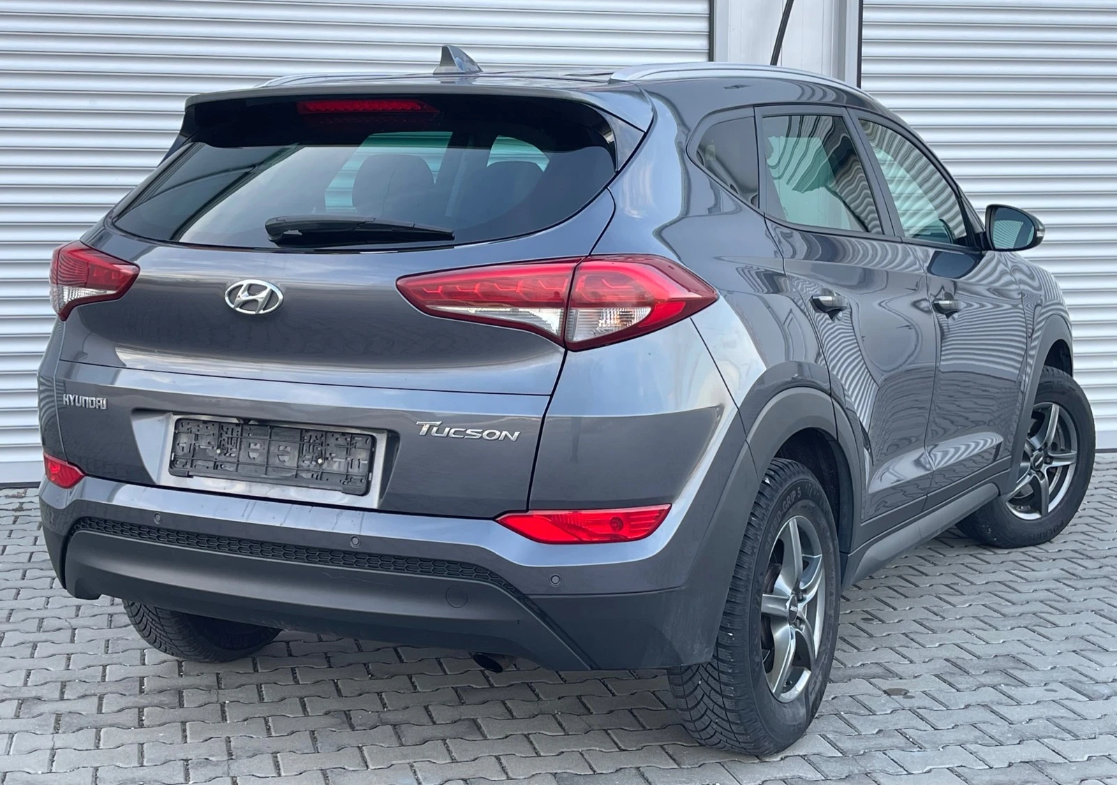 Hyundai Tucson 1, 6i 132k.c., нави, мулти, камера, борд, темпо, е - изображение 5