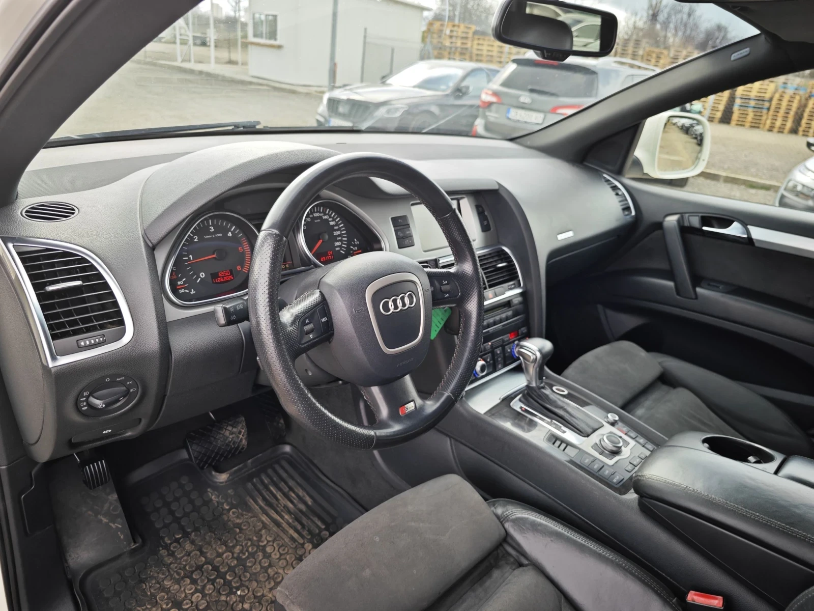 Audi Q7 Sline FULL TV - изображение 10