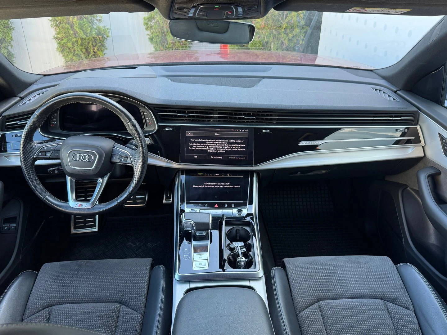 Audi Q8 55 TFSIe quattro - изображение 6