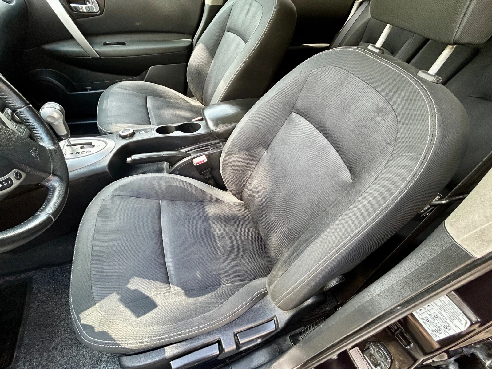 Nissan Qashqai 2.0i/4x4/Газ/Автомат - изображение 9