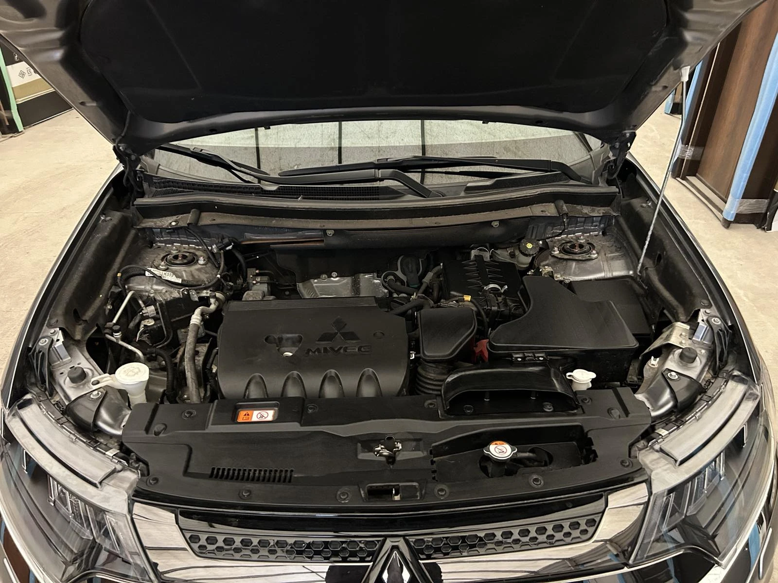 Mitsubishi Outlander ACTIVE+ 4WD | Mobile.bg   10